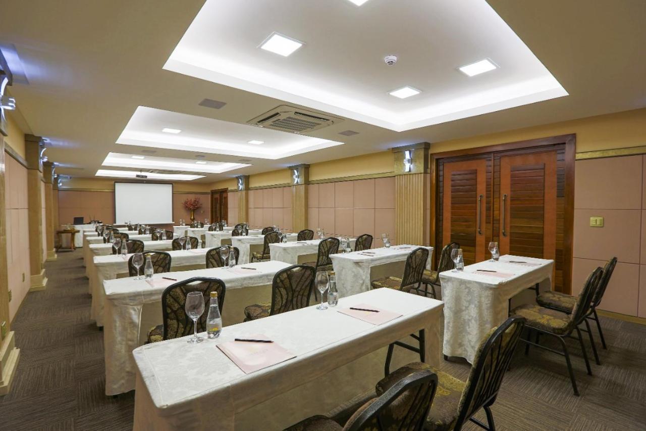 Golden Lis Hotel Boutique Goiânia Εξωτερικό φωτογραφία Meeting room